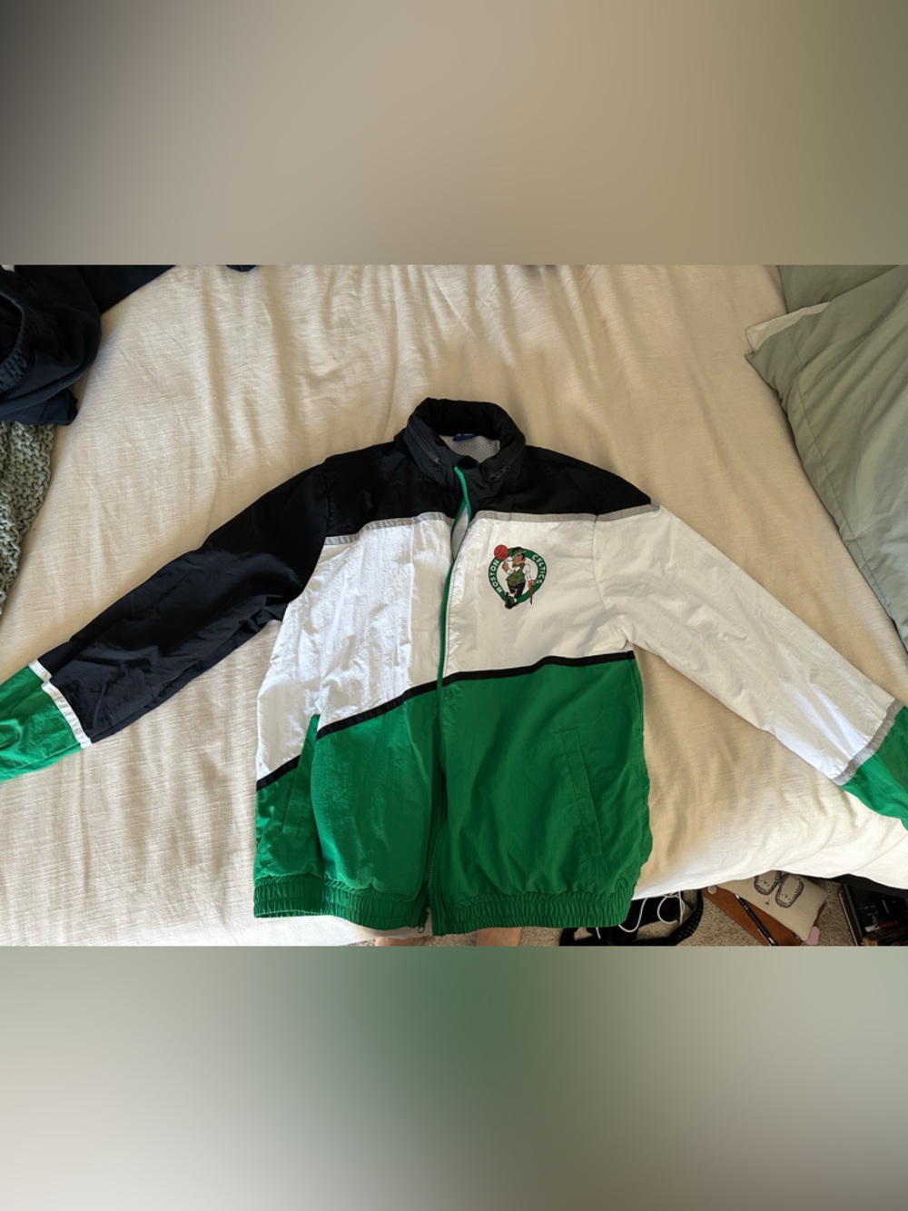 Boston Celtics Green/White Colorblock Windbreaker Jacket